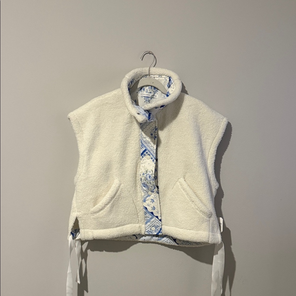 Altard State blue and white vest size XS